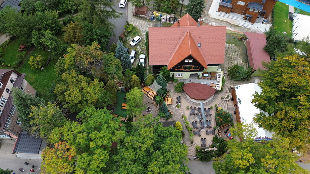 Pensjonat wraz z barem i salonem gier w Karpaczu