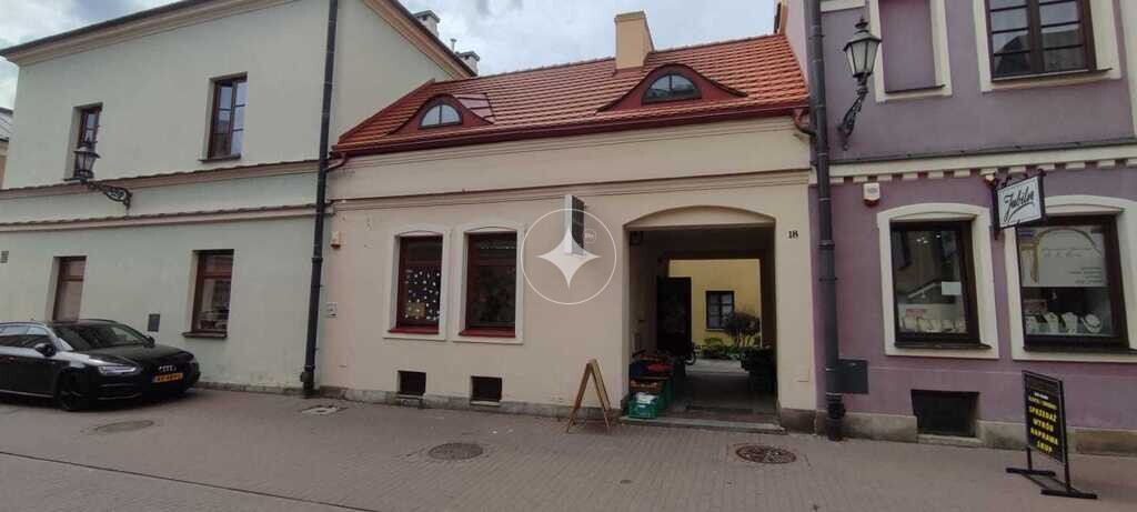 Wynajmę lokal przy ul Bazyliańskiej 18