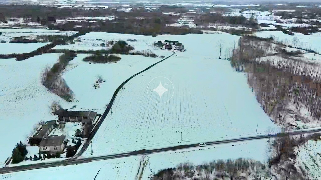 Działka budowlana nad jeziorem