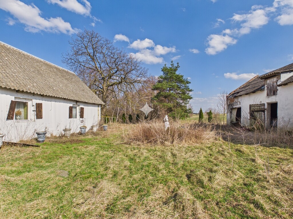DZIAŁKA Z BUDYNKAMI RYSINY KOLONIA 1430m²