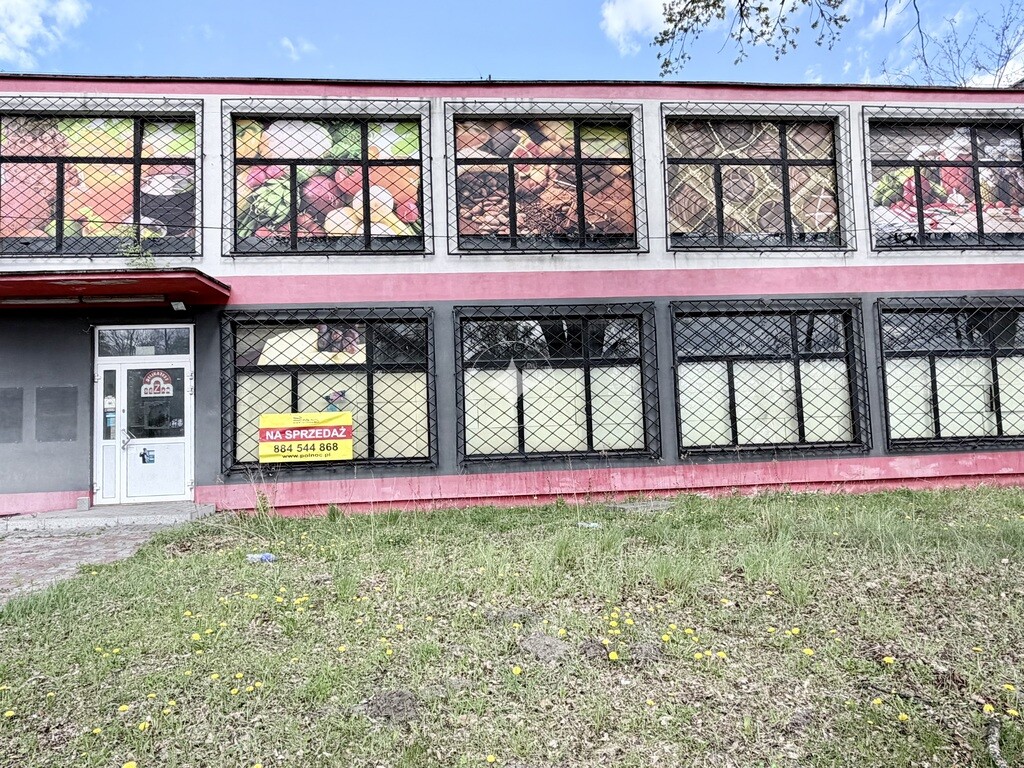 Budynek handlowo–usługowy w Tarnobrzegu - 400 m2