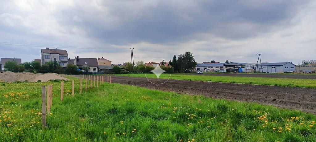 Działka budowlana 651 m² – Łapy, str. południowa