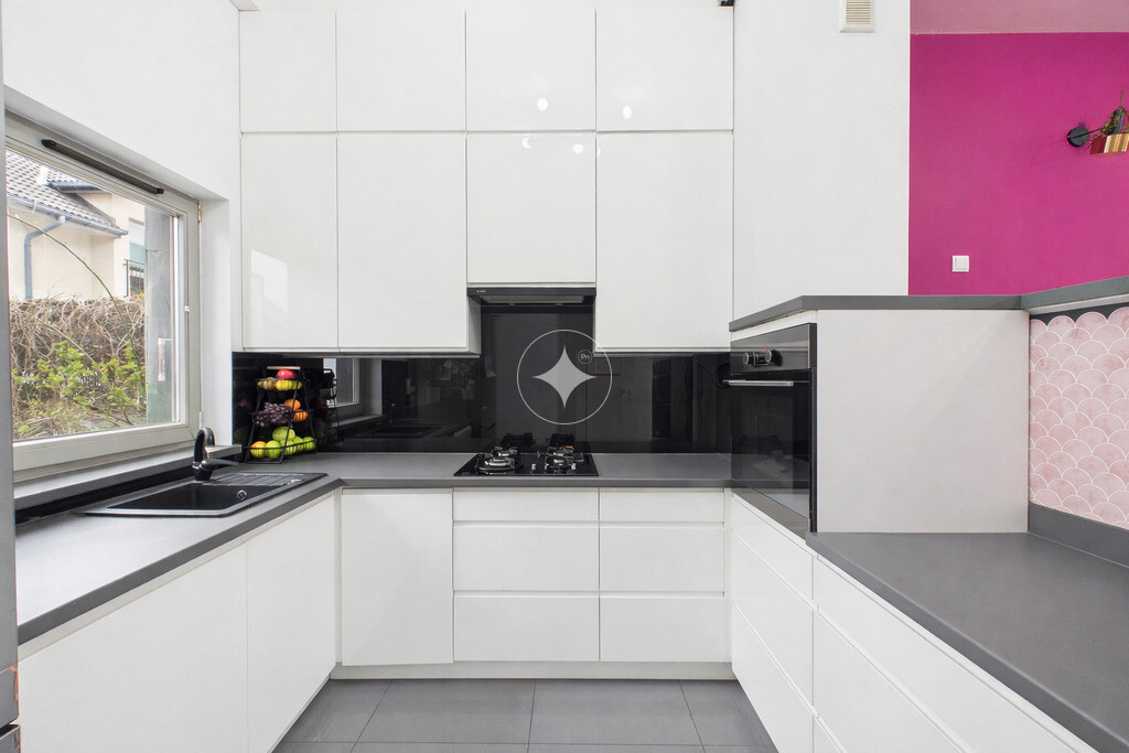 Dom zabudowa szeregowa/85m2+22m2 poddasze/Bibice