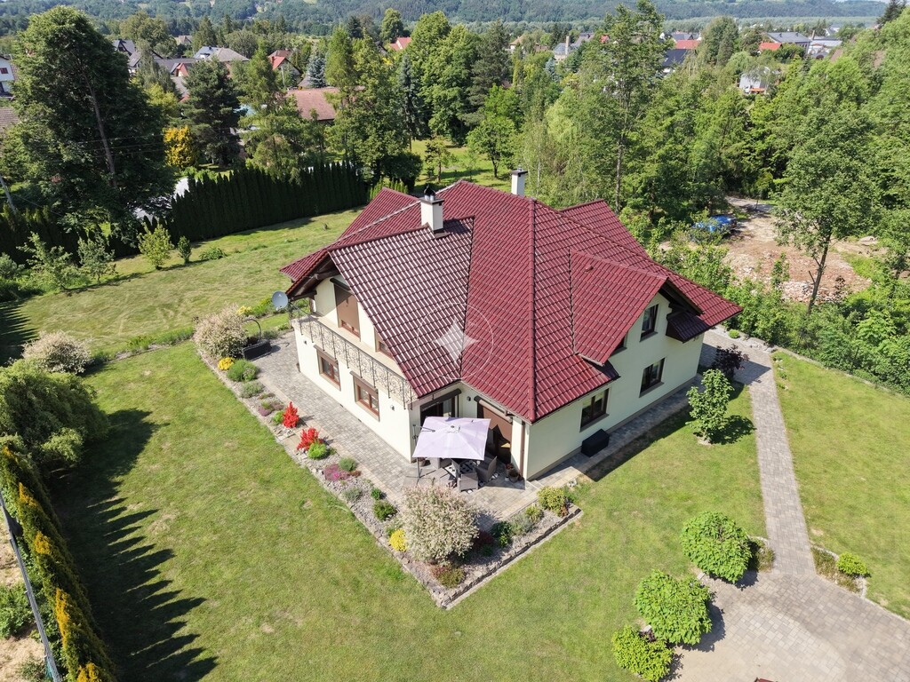 Dom/331m2/24a/pod lasem/duży garaż/Osieczany