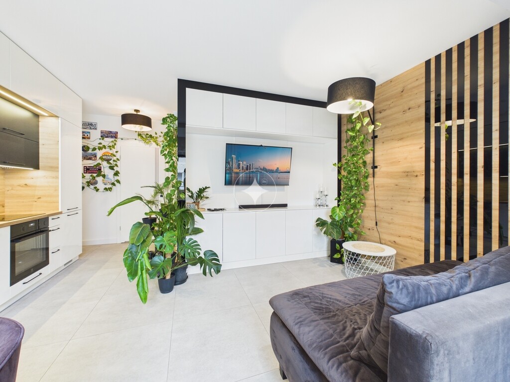 Apartament, 2 pokoje, 2 balkony, garaż