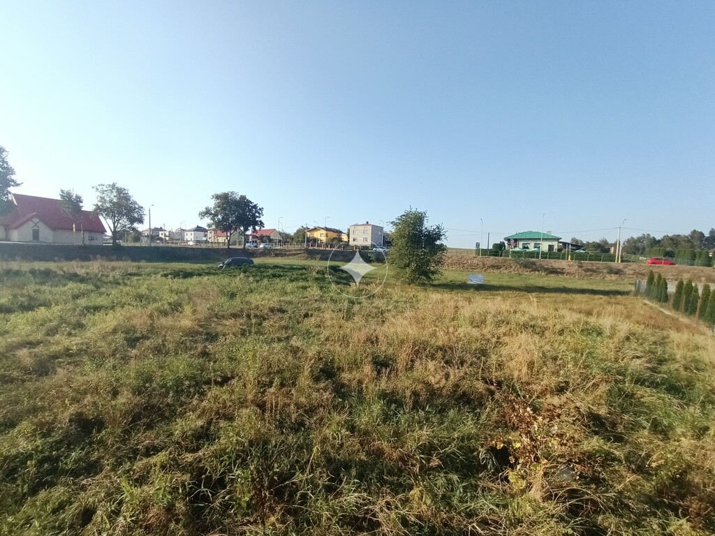 Rzuchów działka mieszkaniowo-usługowa 11 arów