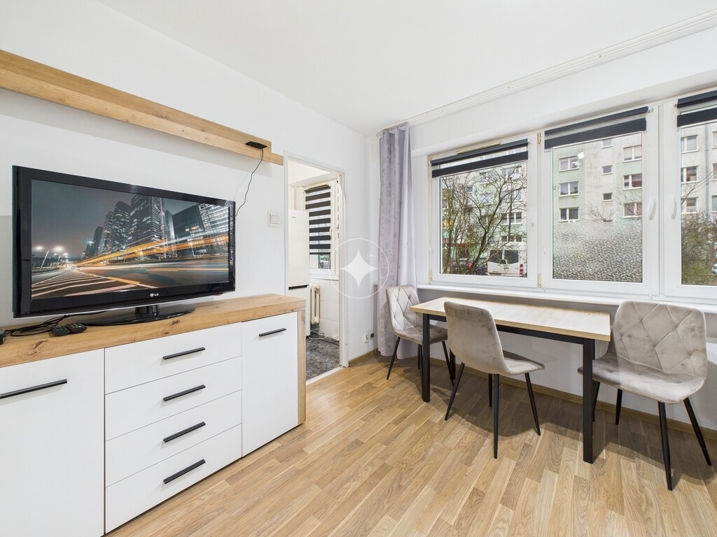 2 pokoje, wysoki parter | ul. Dworcowa | 32 m2