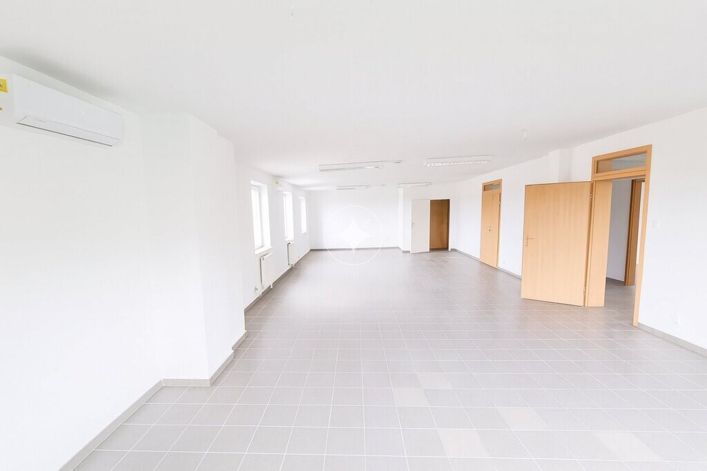 Produkcja, usługi, magazyn- 200 m2 do wynajęcia