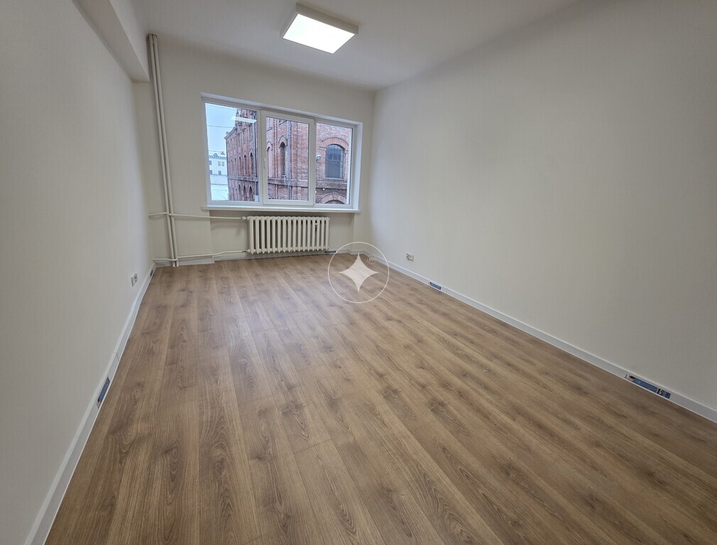 Lokal biurowy o powierzchni 19m2 do wynajęcia!