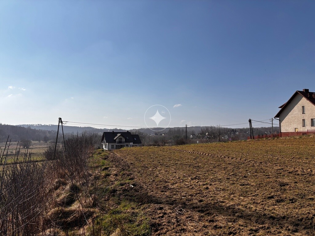 Kobyle duża działka budowlano-rolna o pow.1,10ha