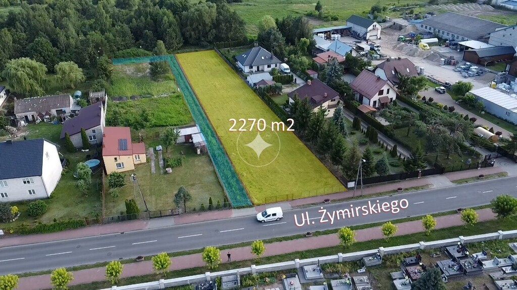 Działka budowlana 2270 m2 w centrum Klembowa