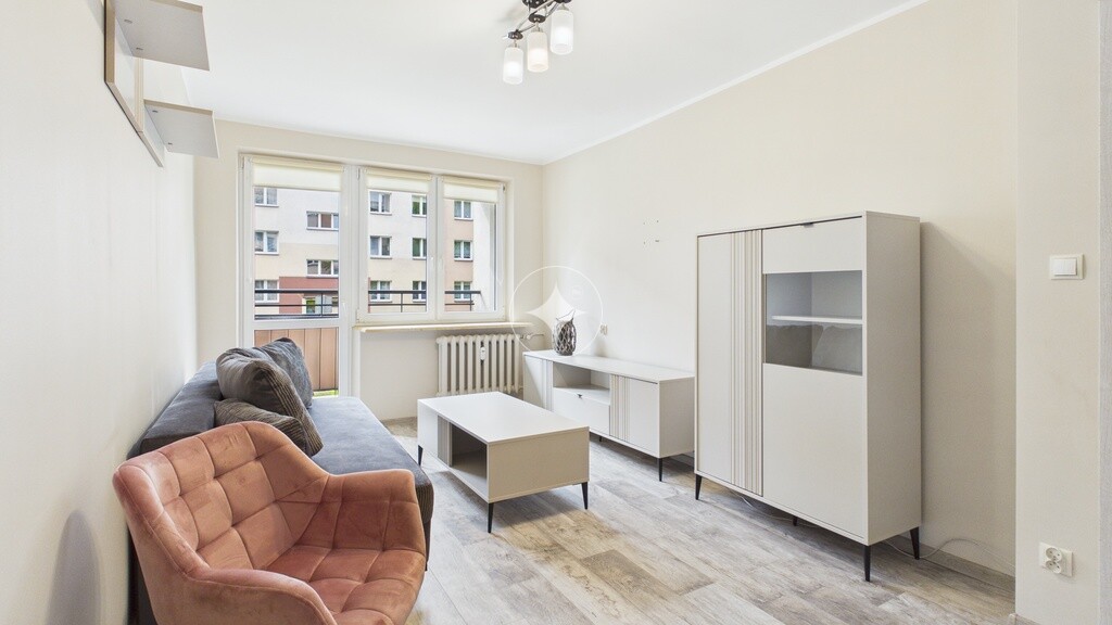 41,50m2 / 2 pokoje / oddzielna kuchnia