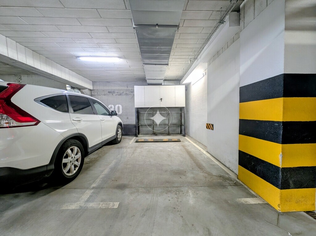 Miejsce parkingowe podziemne, Bronowice