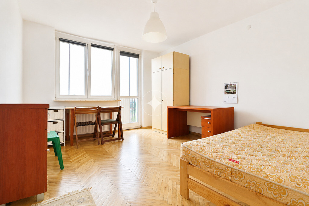 3pokoje przy Politechnice  47,15m² Piwnica Balkon.