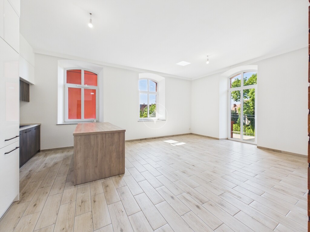 Mieszkanie, 3 pokoje, balkon, winda, parking