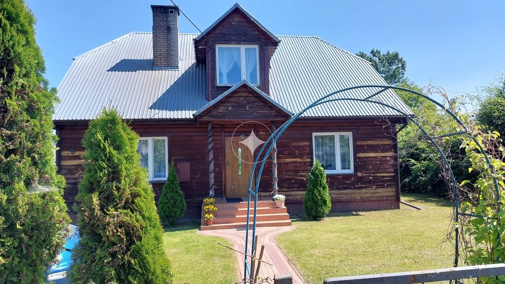 Dom w Polatyczach z dużą działką 2980 m2