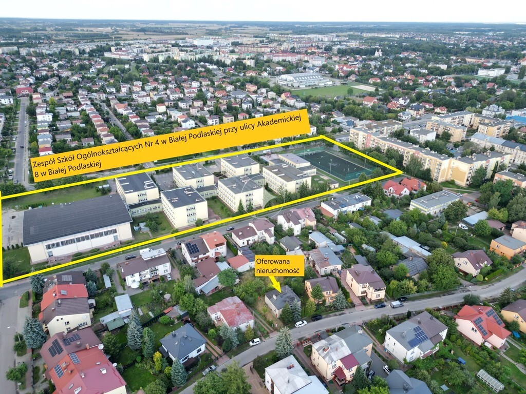 Atrakcyjna działka z domem blisko centrum B.P.