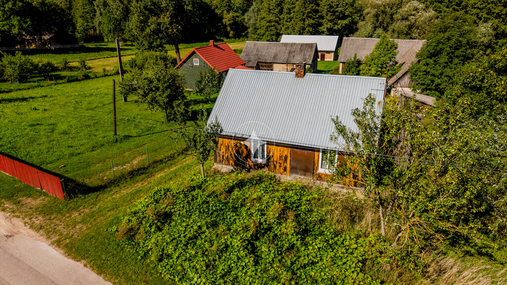 Dom 57,6 m², działka 0,59 ha. Bobrówka gm. Jaświły
