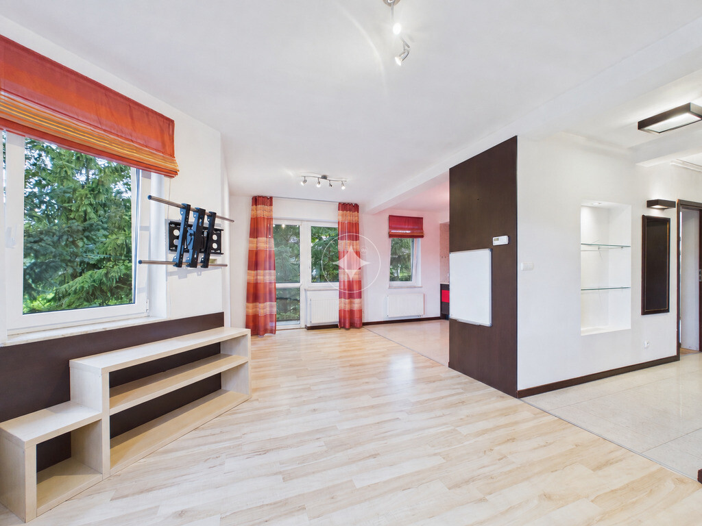 Wołomin | 68,5 m² | zieleń za oknami| 3 pokoje