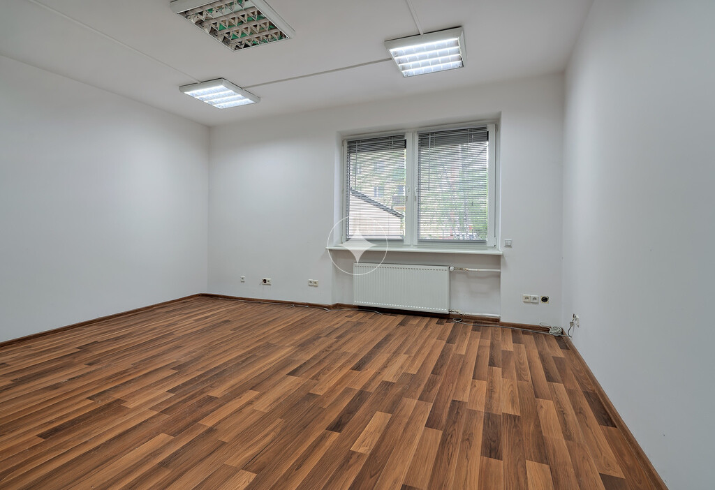 Lokal biurowy w sercu Przymaorza - Parking