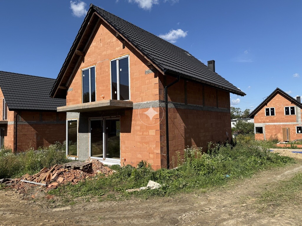 DOM WOLNOSTOJĄCY 110,07 m² | DZIAŁKA 443 m²
