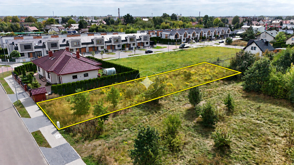 DZIAŁKA 819m² – ŁUKÓW, UL. BARBARY ŁUKASIEWICZ