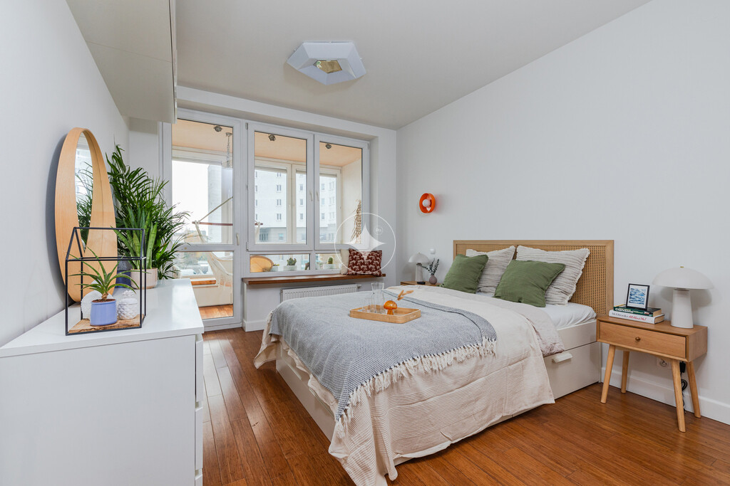 Ursynów | 79 m² | 3 pokoje | Metro Natolin | 2 balkony i ogród zimowy
